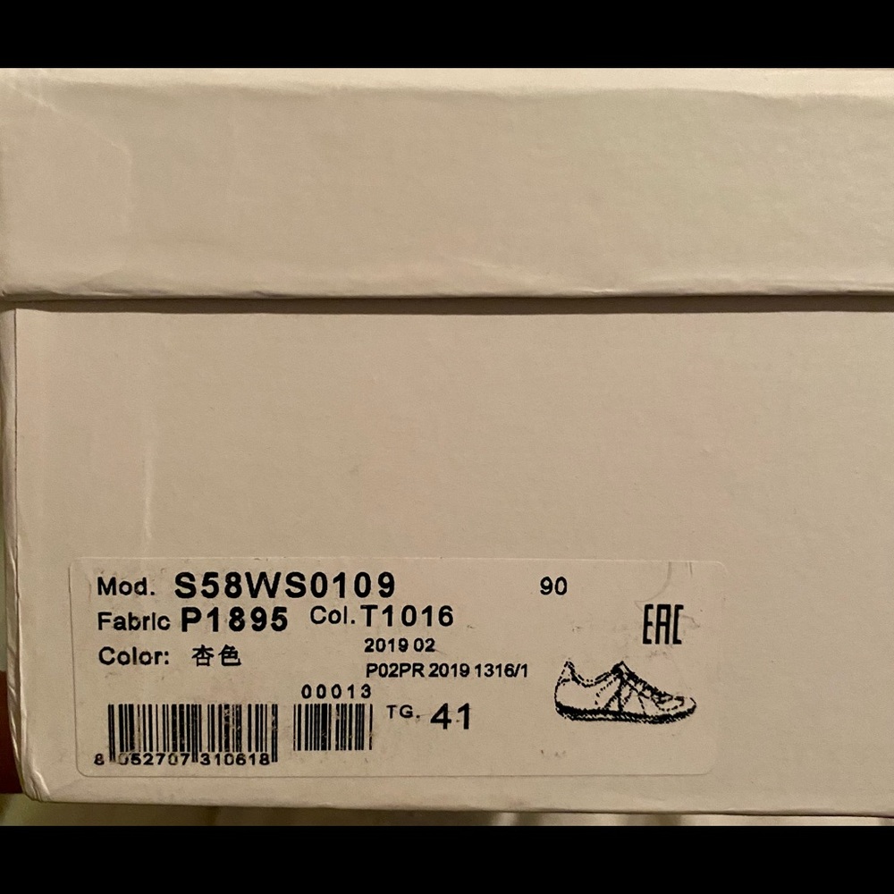 Maison Margiela Low Top Leather / Suede Sneakers - Picture 10 of 10